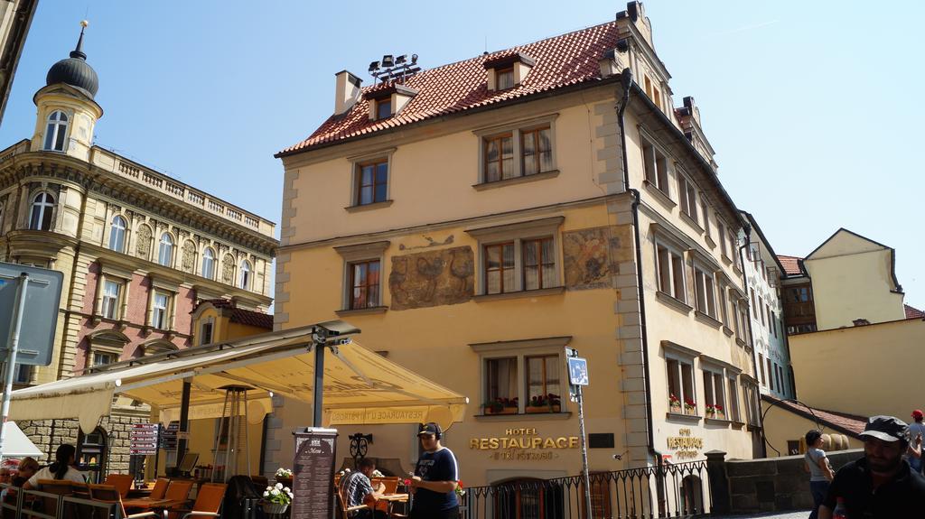 皮斯托苏u3酒店 布拉格 外观 照片